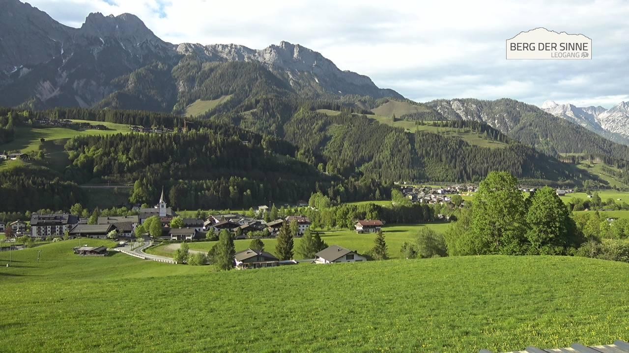 Archiv Foto Webcam Leogang Dorfblick