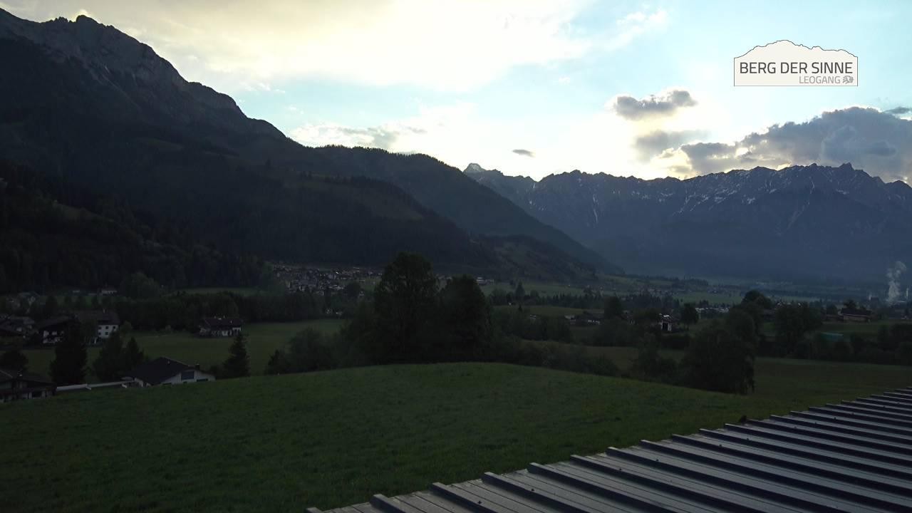 Archiv Foto Webcam Leogang Dorfblick