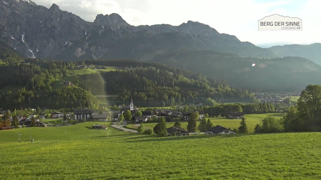 Archiv Foto Webcam Leogang Dorfblick