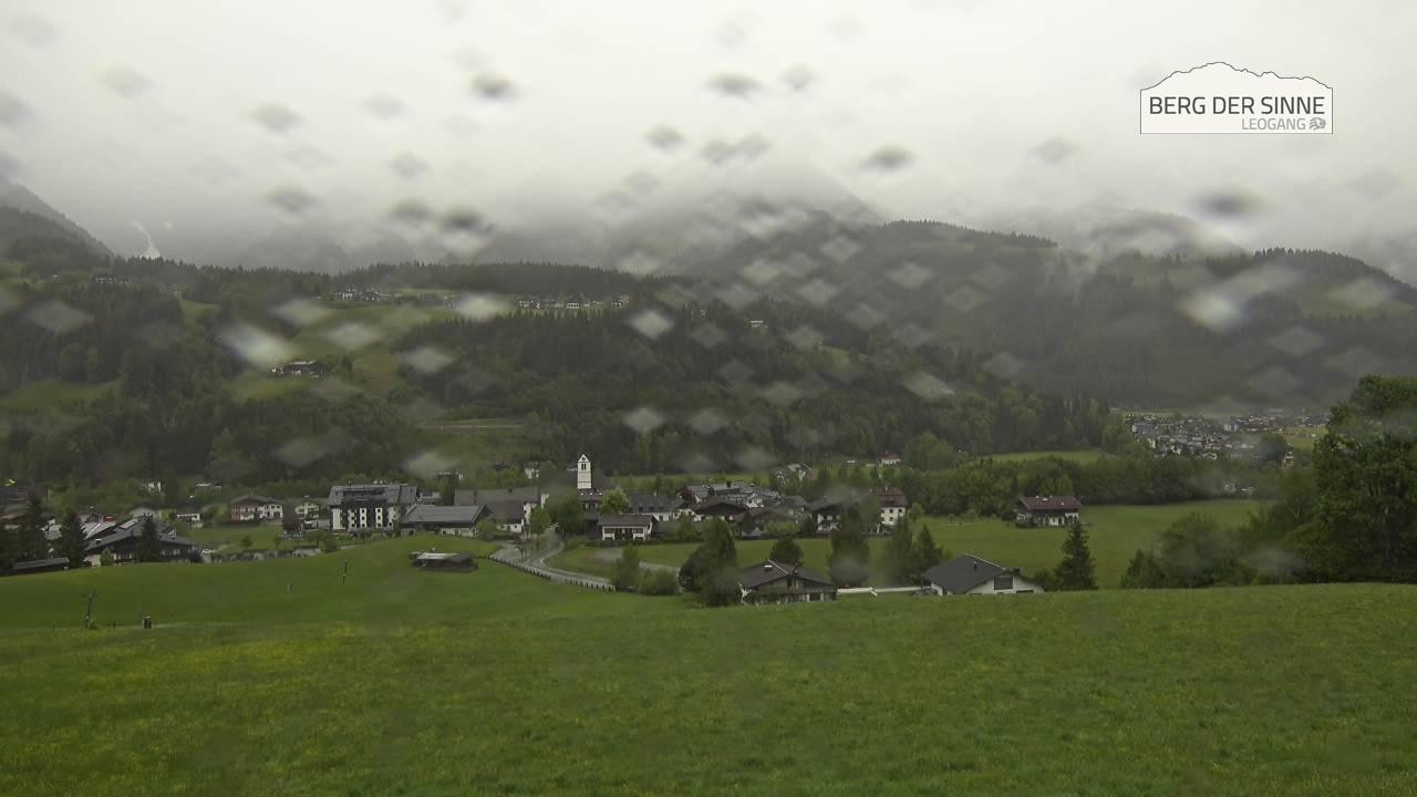 Archiv Foto Webcam Leogang Dorfblick