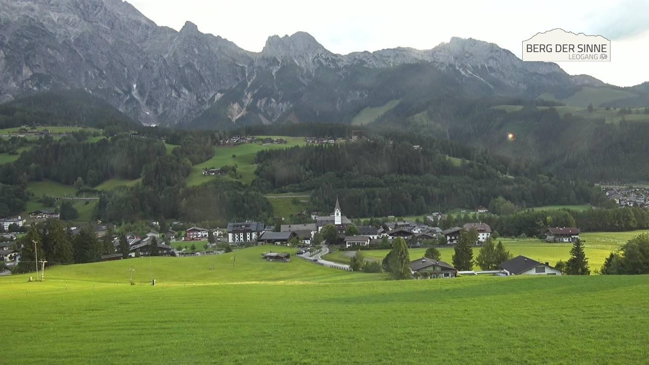 Archiv Foto Webcam Leogang Dorfblick