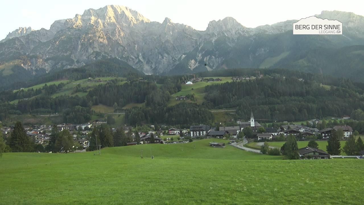 Archiv Foto Webcam Leogang Dorfblick