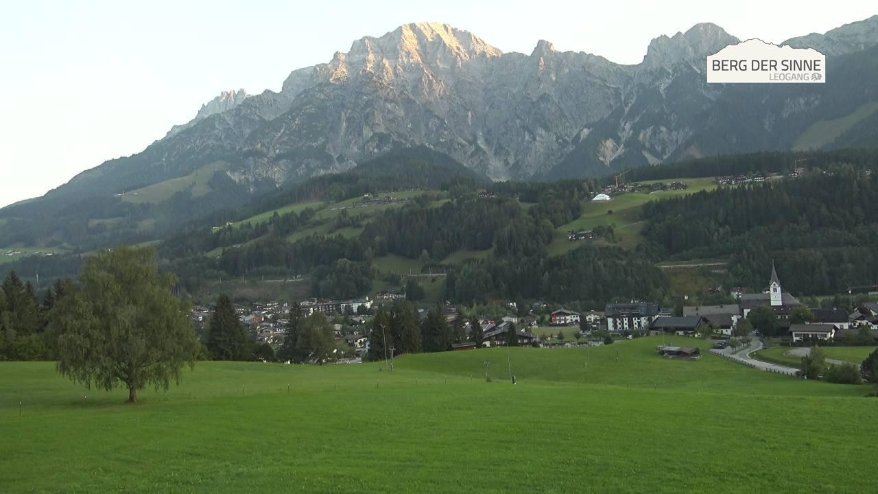 Archiv Foto Webcam Leogang Dorfblick