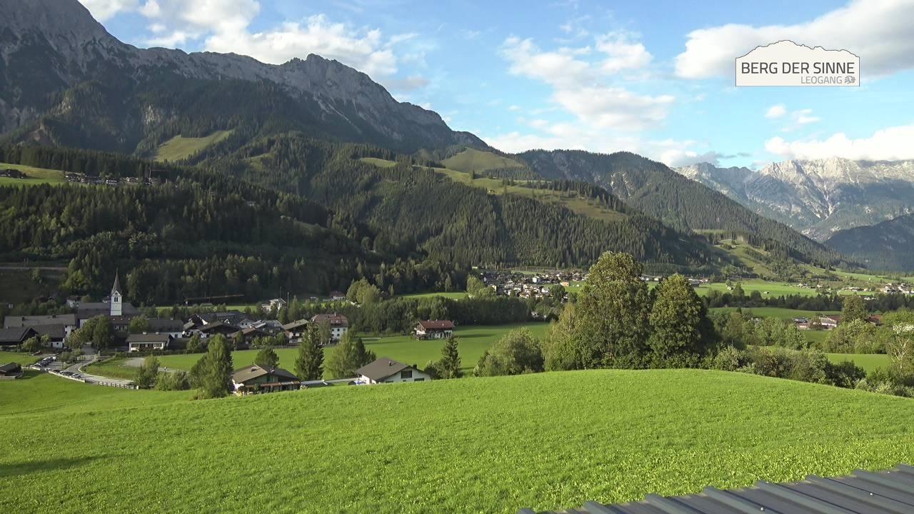 Archiv Foto Webcam Leogang Dorfblick