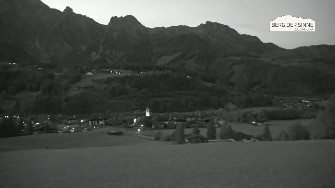 Archiv Foto Webcam Leogang Dorfblick