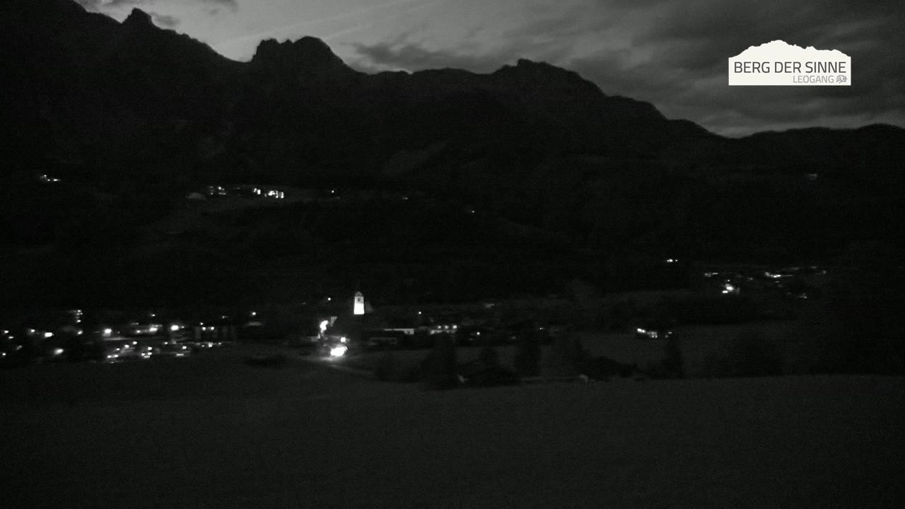 Archiv Foto Webcam Leogang Dorfblick