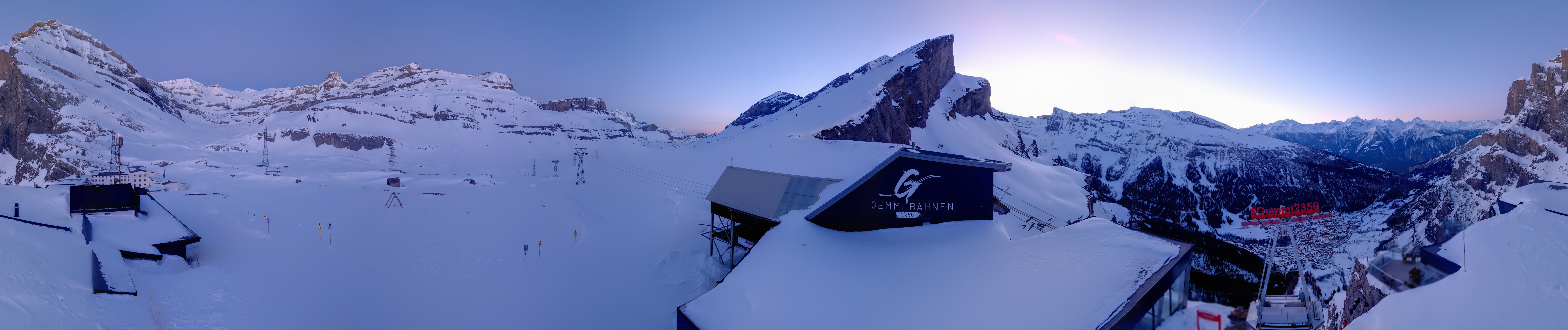 Archived image Webcam Leukerbad: Roundshot Gemmipass