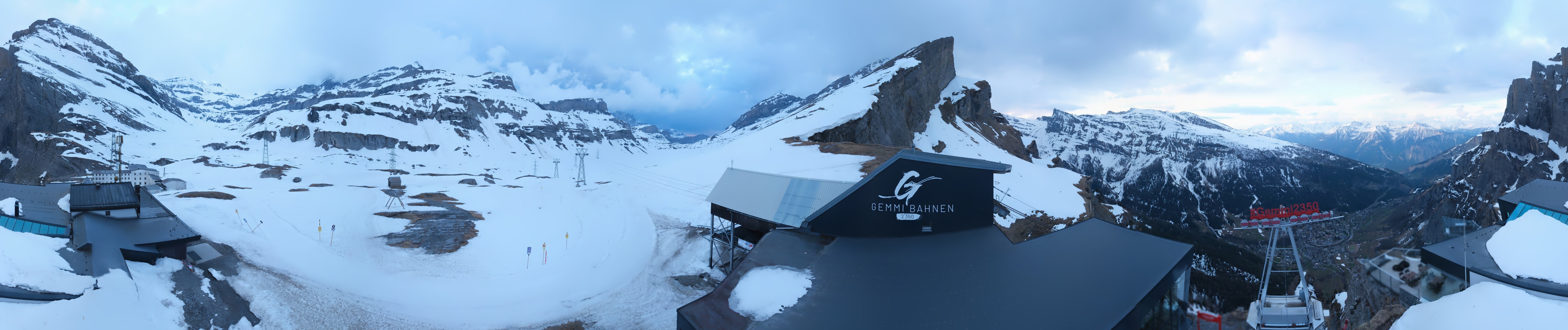 Archived image Webcam Leukerbad: Roundshot Gemmipass