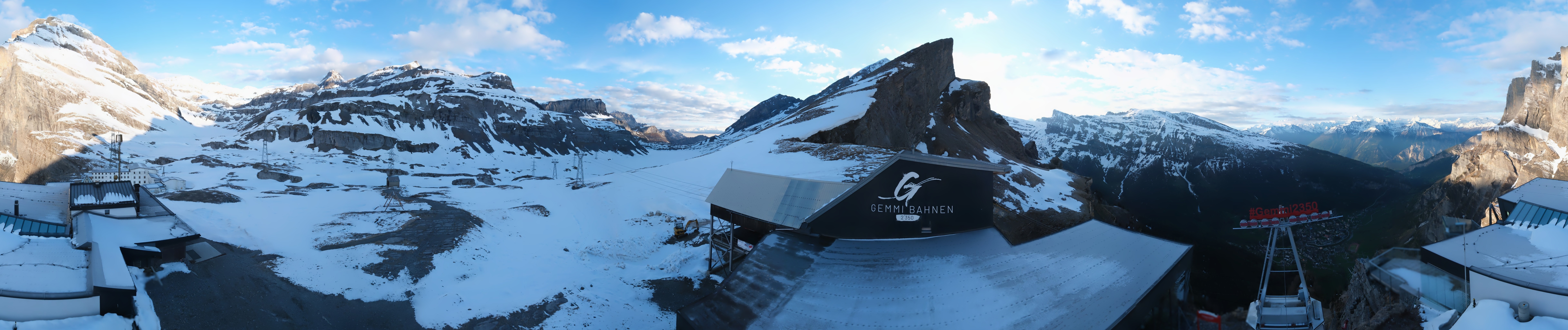 Archived image Webcam Leukerbad: Roundshot Gemmipass