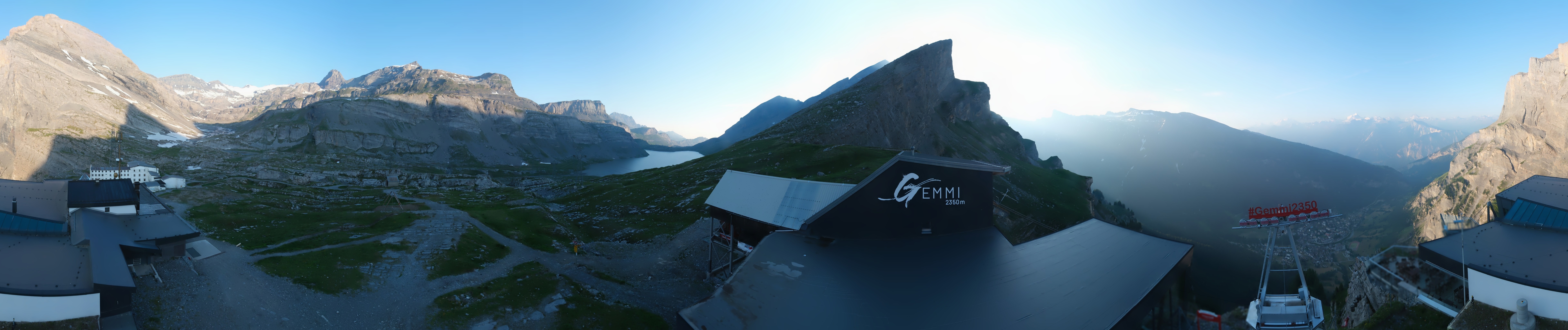Archived image Webcam Leukerbad: Roundshot Gemmipass
