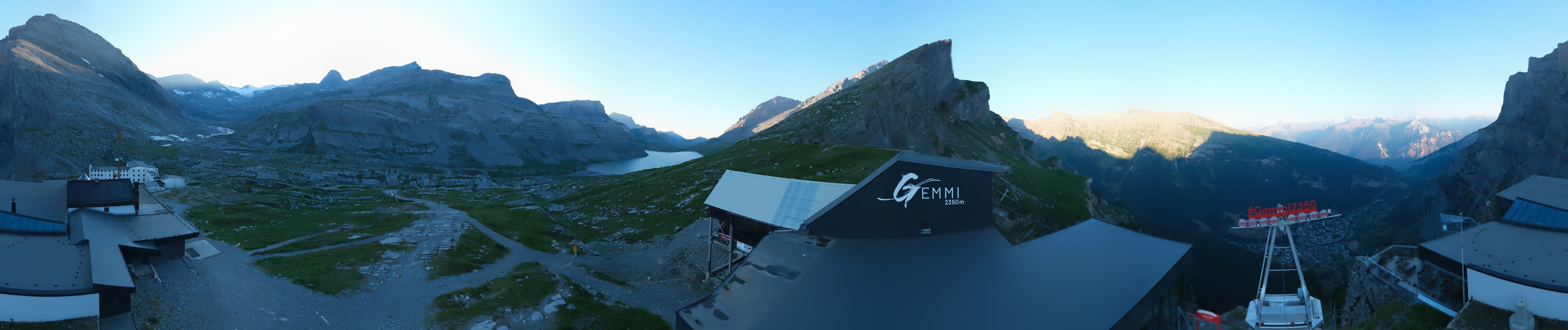 Archived image Webcam Leukerbad: Roundshot Gemmipass
