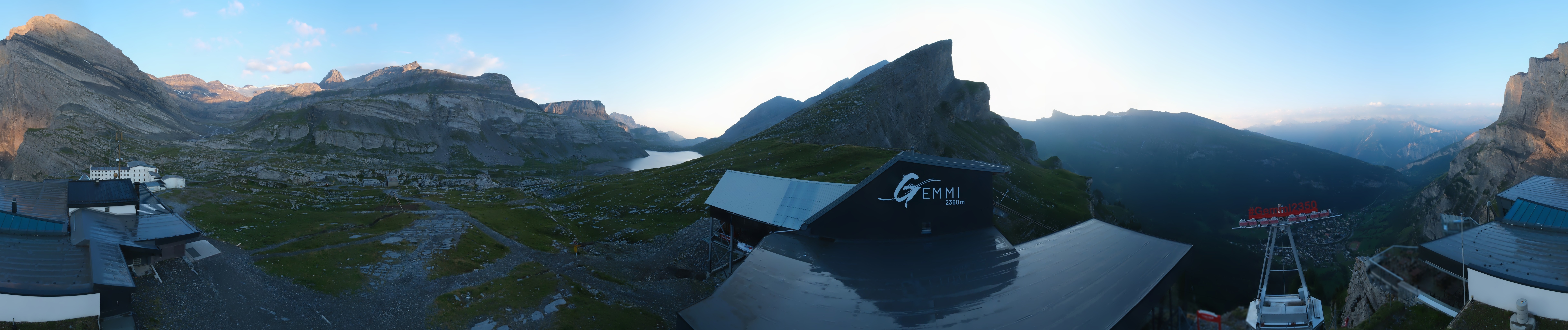 Archived image Webcam Leukerbad: Roundshot Gemmipass