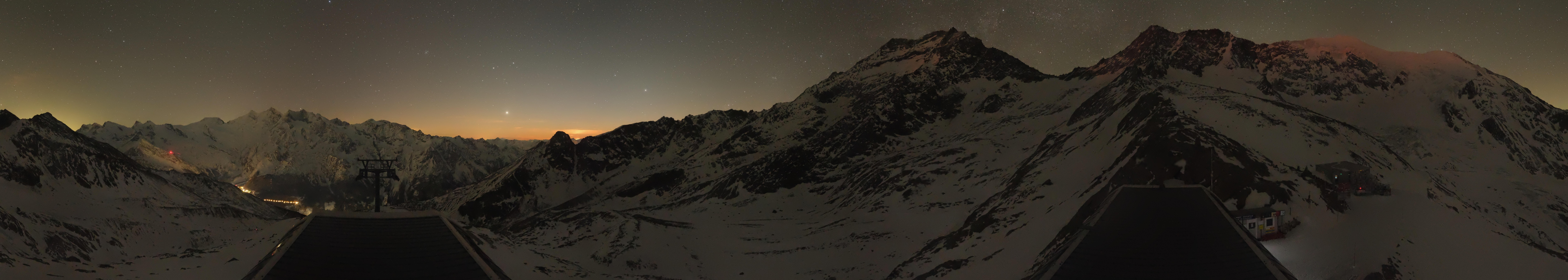 Archived image Webcam Top Station Hohsaas Gondola Saas-Grund