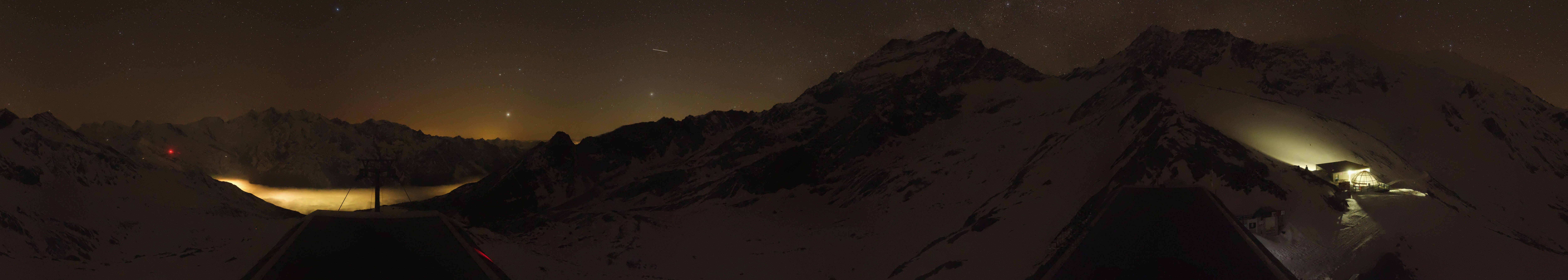 Archived image Webcam Top Station Hohsaas Gondola Saas-Grund