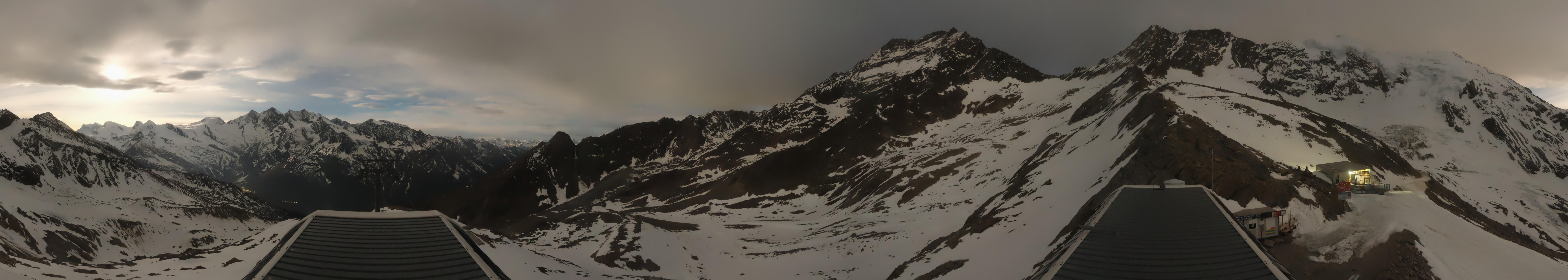 Archived image Webcam Top Station Hohsaas Gondola Saas-Grund