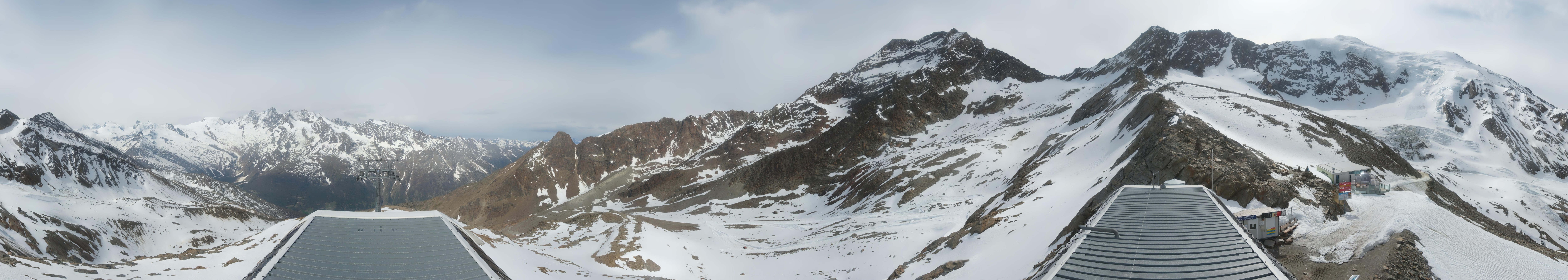 Archived image Webcam Top Station Hohsaas Gondola Saas-Grund