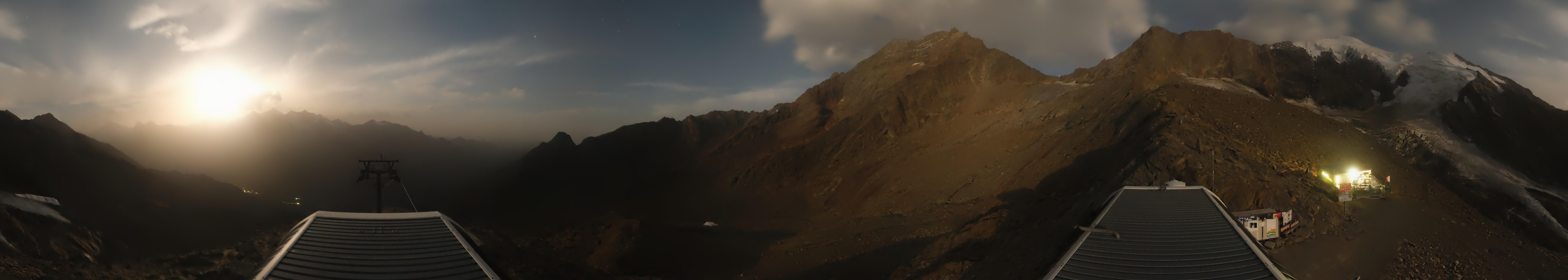 Archived image Webcam Top Station Hohsaas Gondola Saas-Grund