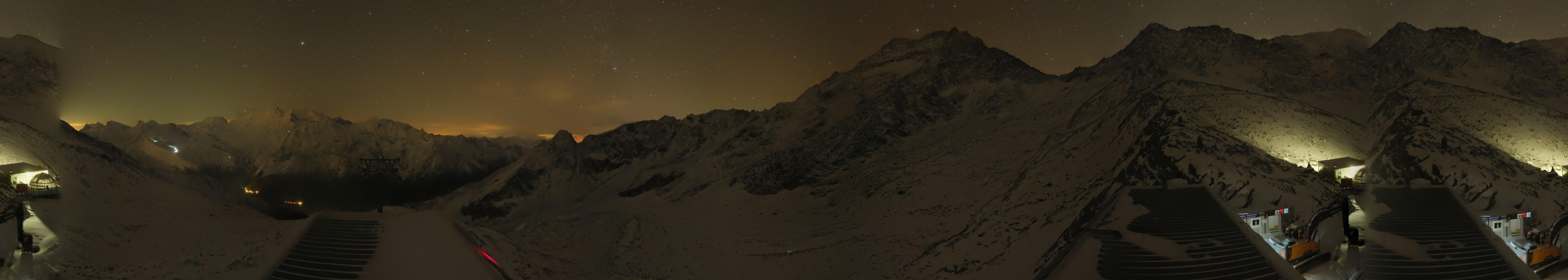 Archived image Webcam Top Station Hohsaas Gondola Saas-Grund