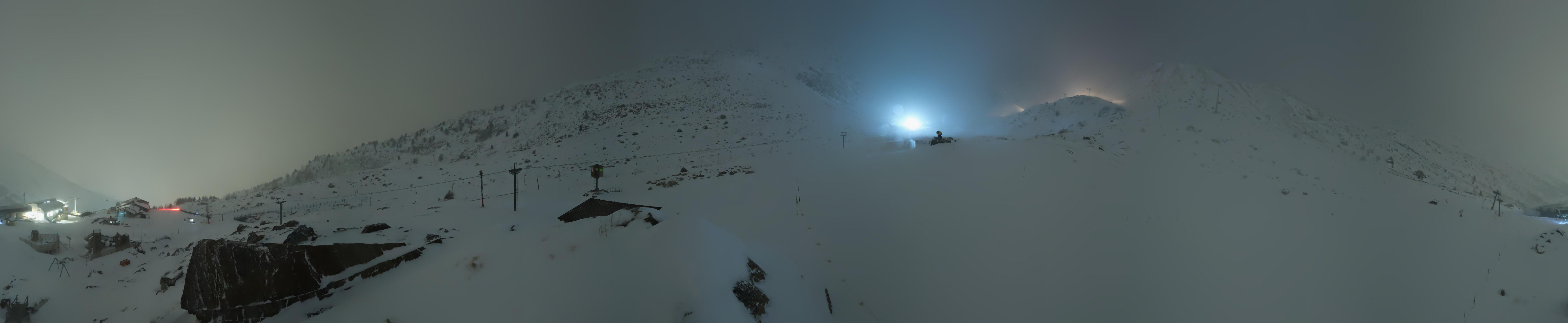 Archived image Webcam Mid-Station Kreuzboden Gondola Saas-Grund Hohsaas