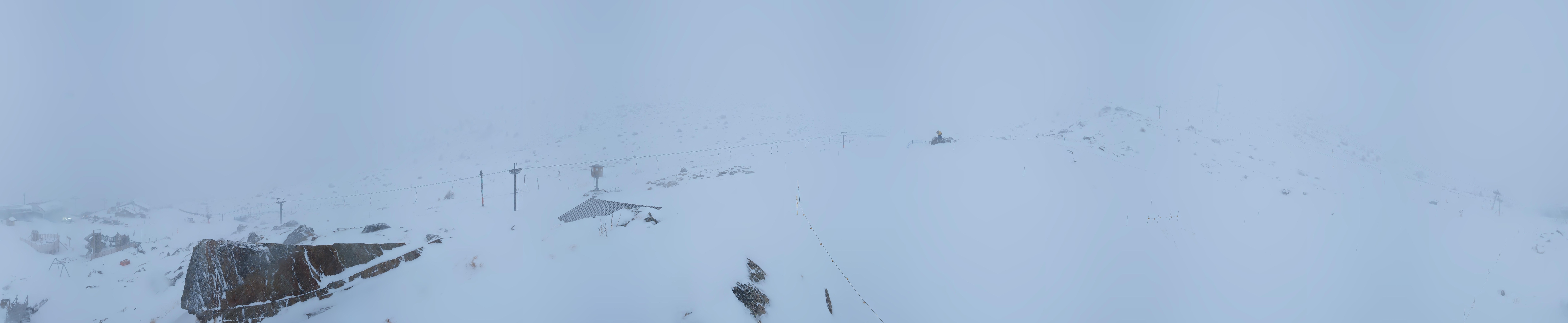 Archived image Webcam Mid-Station Kreuzboden Gondola Saas-Grund Hohsaas
