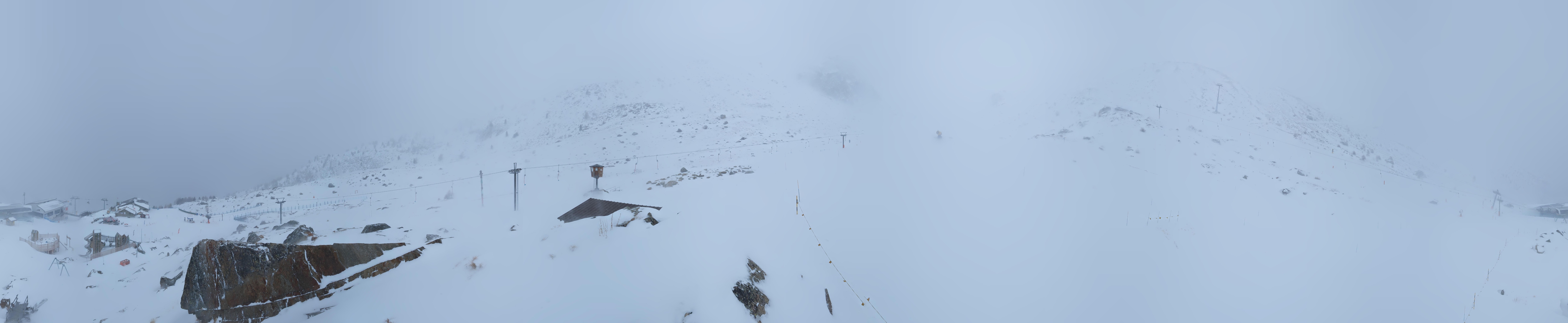Archived image Webcam Mid-Station Kreuzboden Gondola Saas-Grund Hohsaas