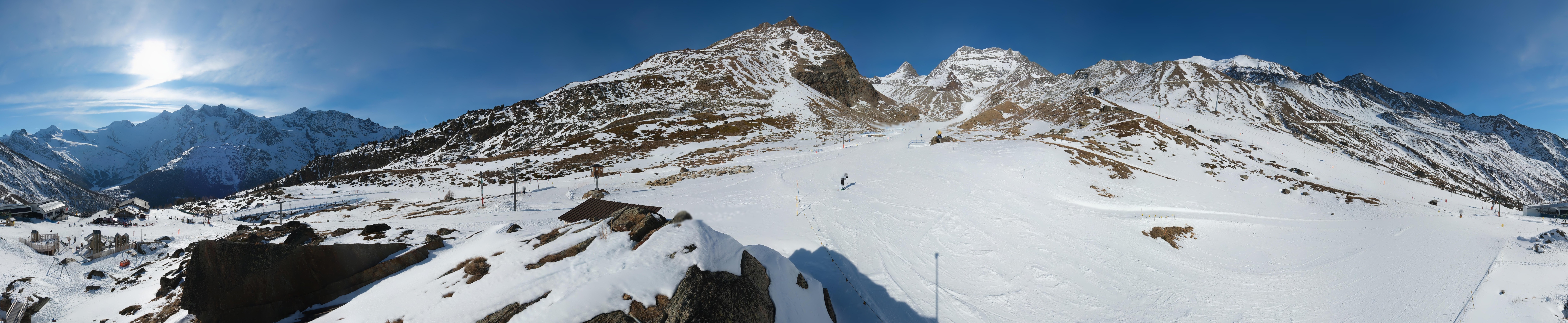 Archived image Webcam Mid-Station Kreuzboden Gondola Saas-Grund Hohsaas