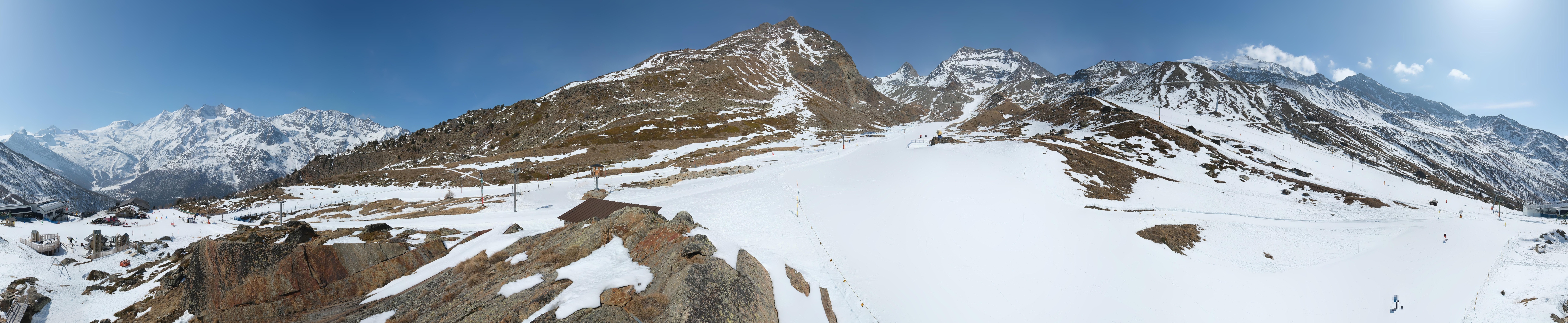 Archived image Webcam Mid-Station Kreuzboden Gondola Saas-Grund Hohsaas