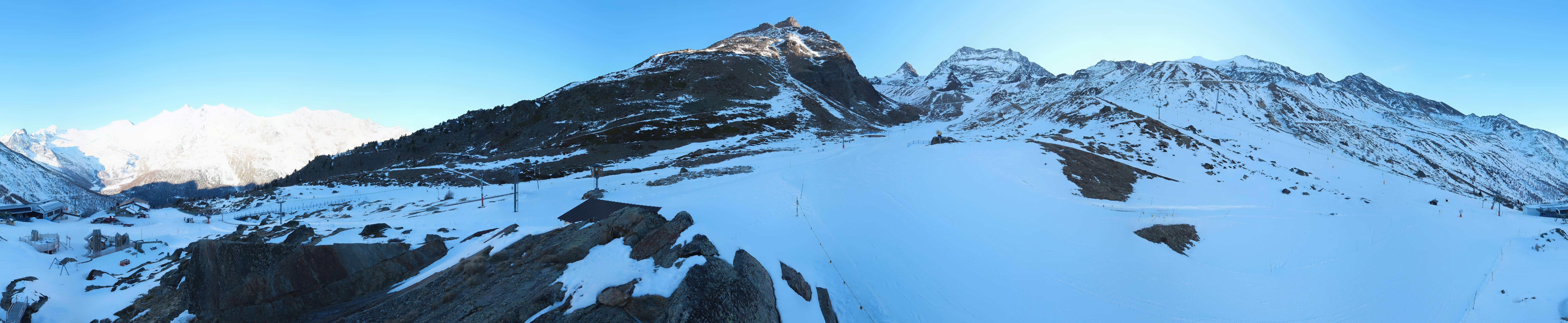 Archived image Webcam Mid-Station Kreuzboden Gondola Saas-Grund Hohsaas