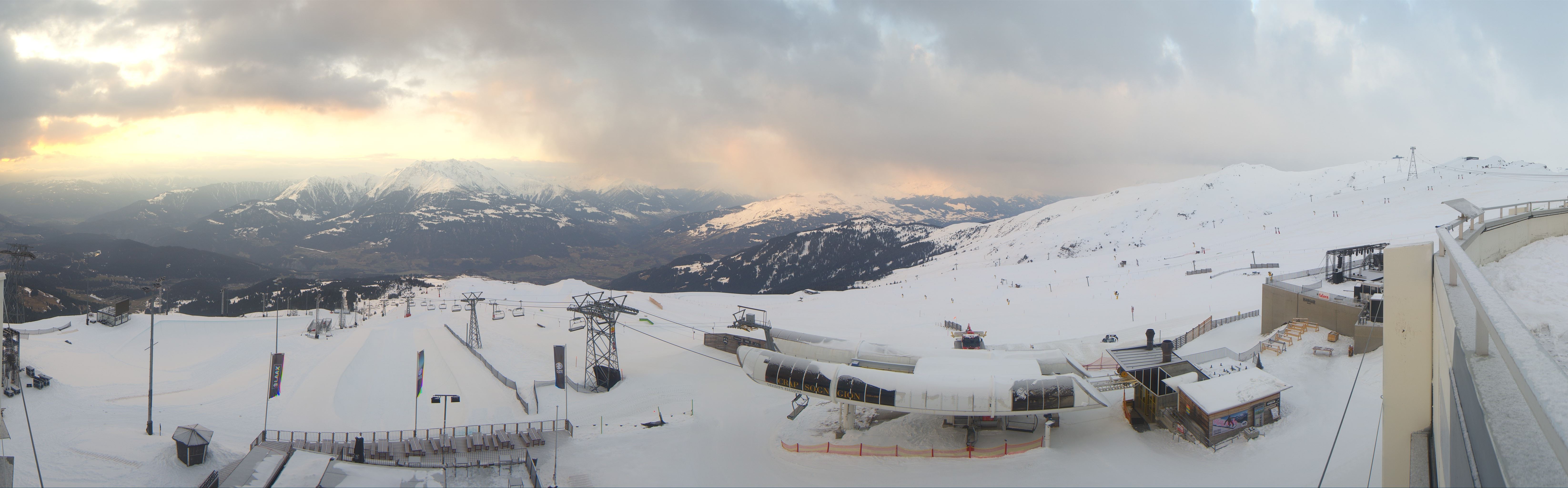 Archiv Foto Webcam Crap Sogn Gion Park Laax