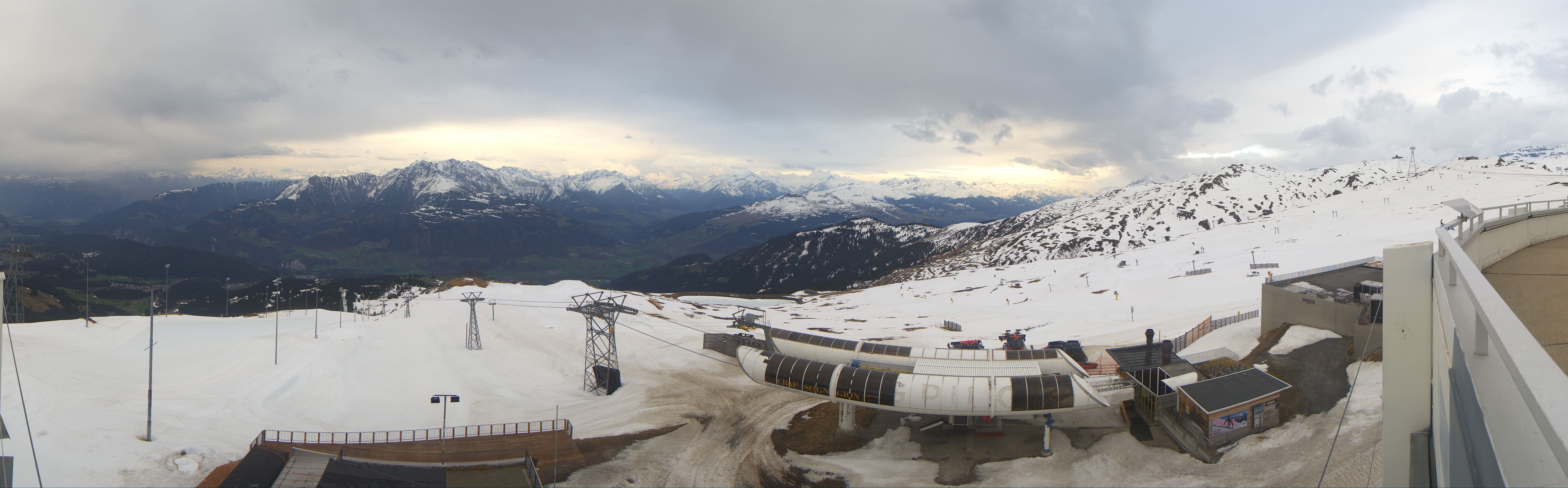 Archiv Foto Webcam Crap Sogn Gion Park Laax