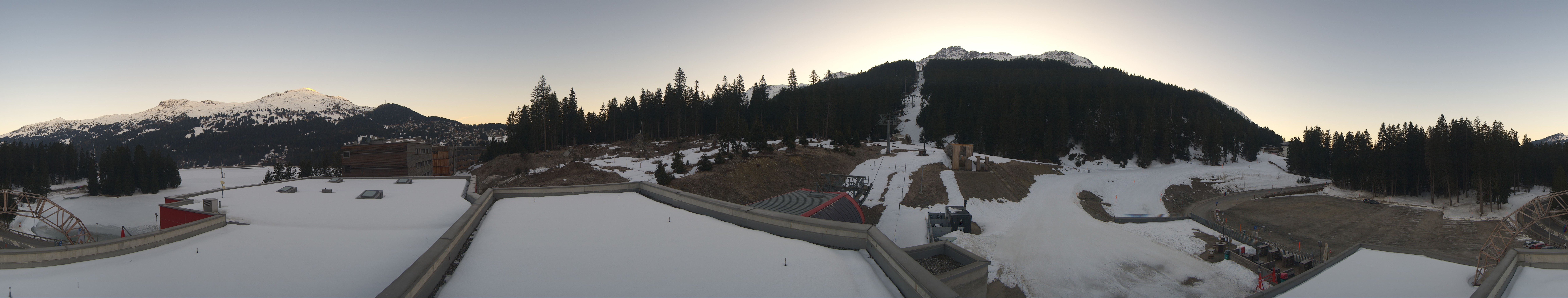 Archived image Webcam Base Station Rothorn Gondola Lenzerheide