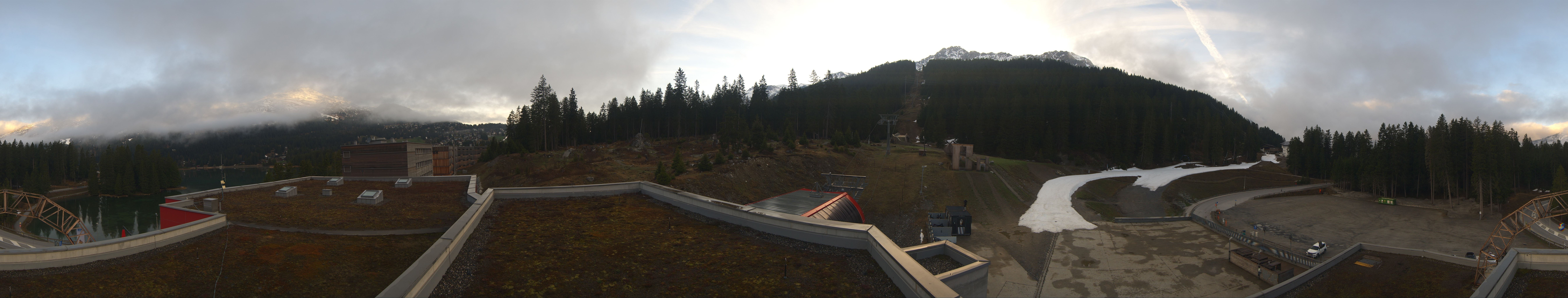 Archived image Webcam Base Station Rothorn Gondola Lenzerheide