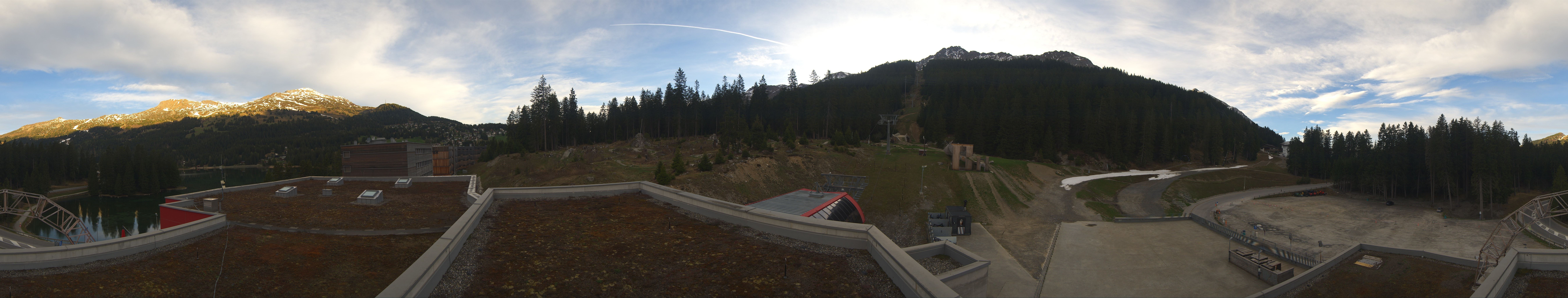 Archived image Webcam Base Station Rothorn Gondola Lenzerheide