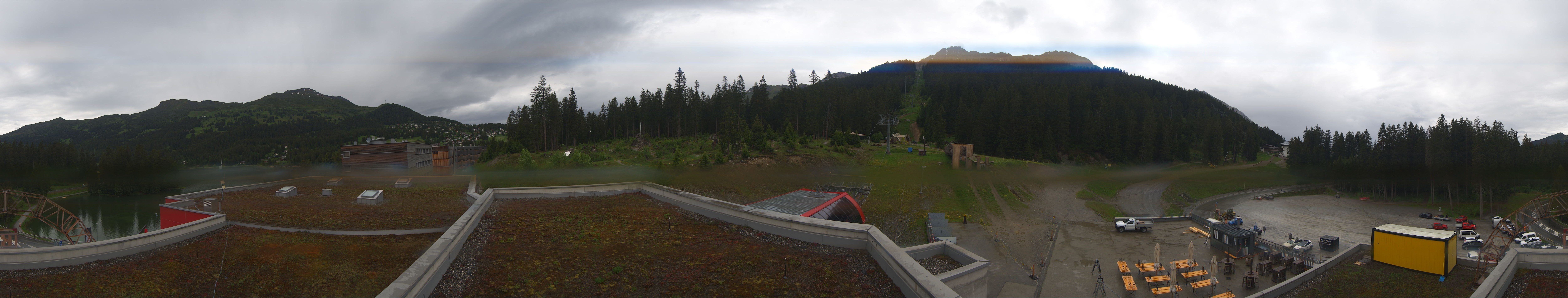 Archived image Webcam Base Station Rothorn Gondola Lenzerheide