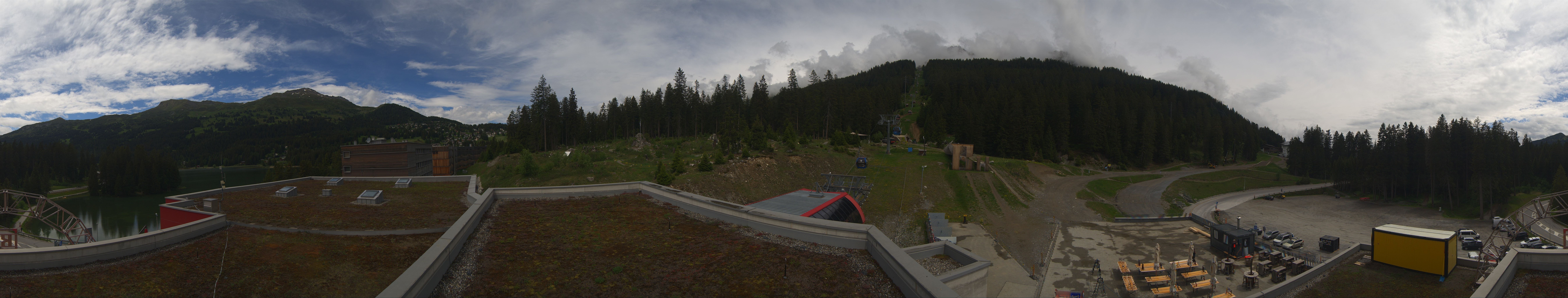 Archived image Webcam Base Station Rothorn Gondola Lenzerheide