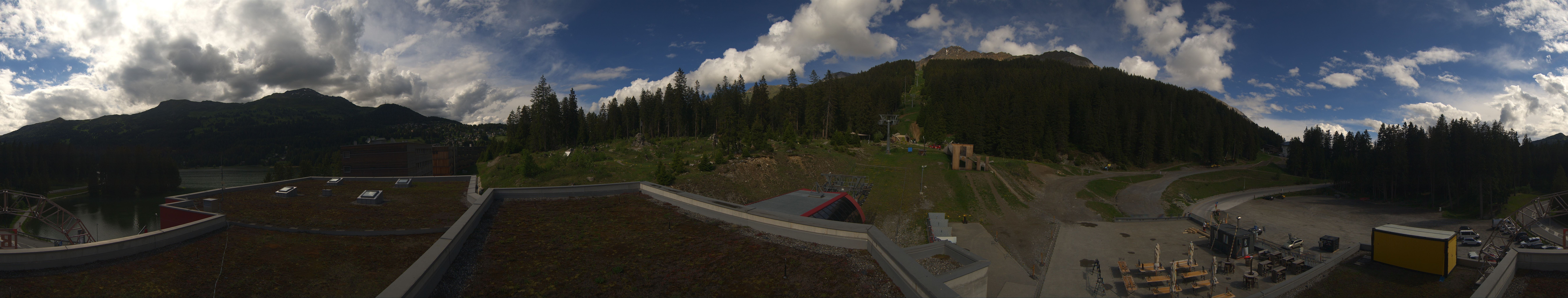 Archived image Webcam Base Station Rothorn Gondola Lenzerheide