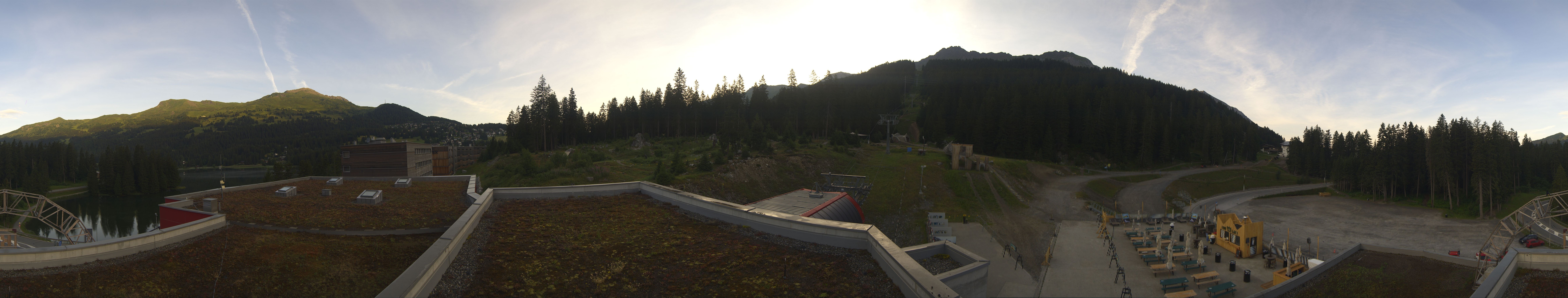 Archived image Webcam Base Station Rothorn Gondola Lenzerheide