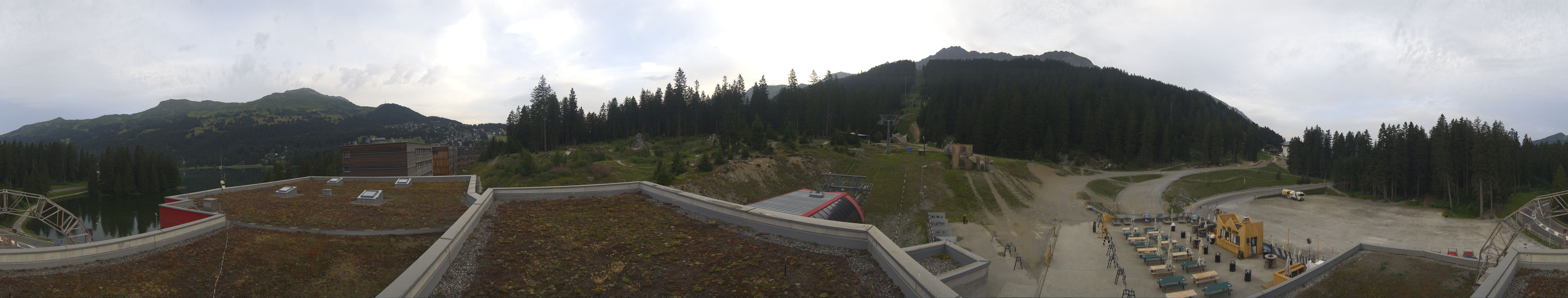 Archived image Webcam Base Station Rothorn Gondola Lenzerheide