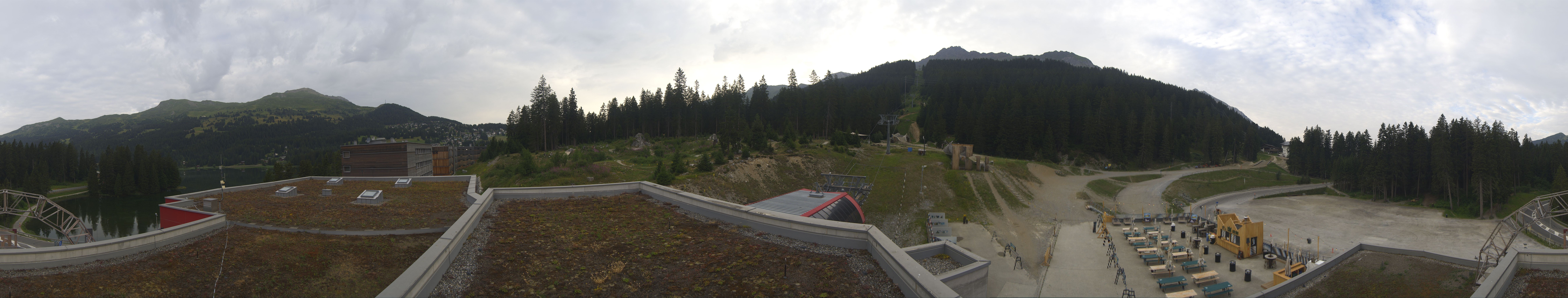 Archived image Webcam Base Station Rothorn Gondola Lenzerheide