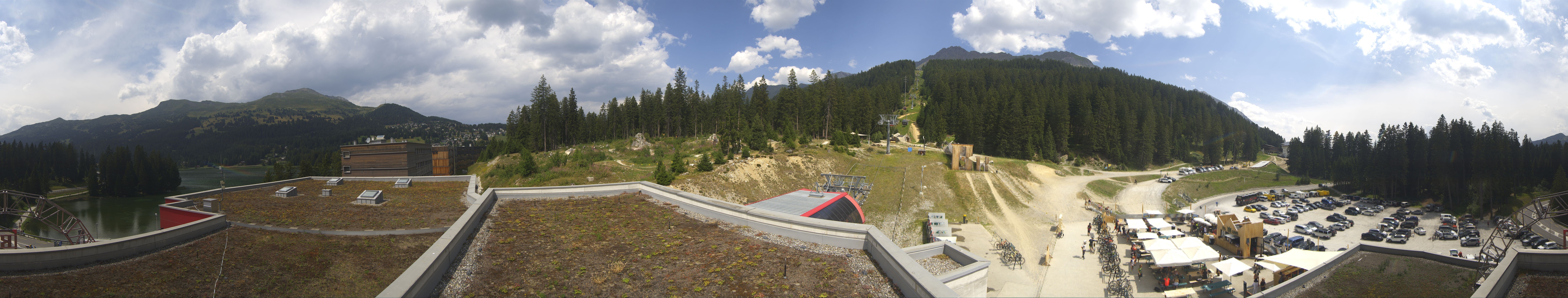 Archived image Webcam Base Station Rothorn Gondola Lenzerheide