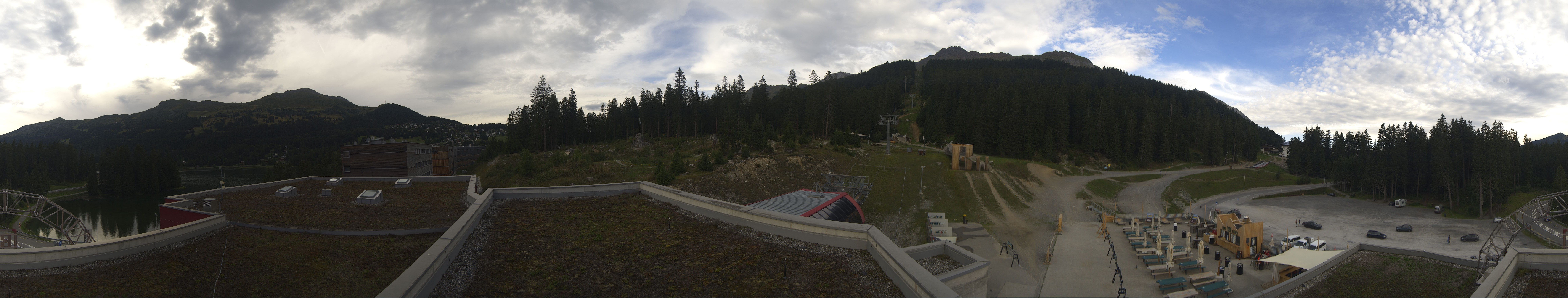Archived image Webcam Base Station Rothorn Gondola Lenzerheide