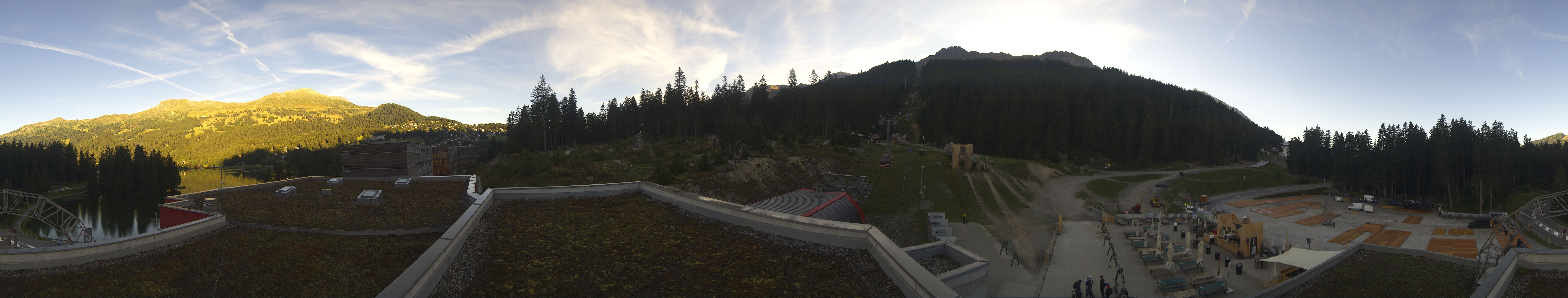 Archived image Webcam Base Station Rothorn Gondola Lenzerheide