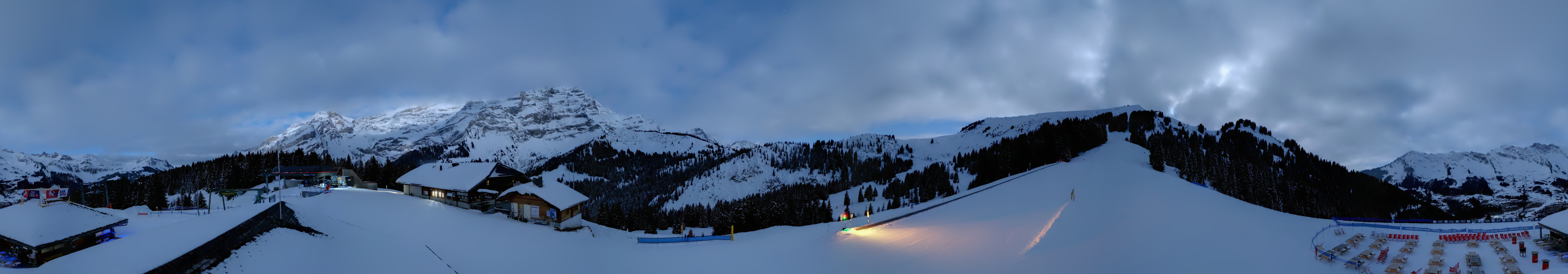 Archiv Foto Webcam Villars Gryon Diablerets Isenau Panorama