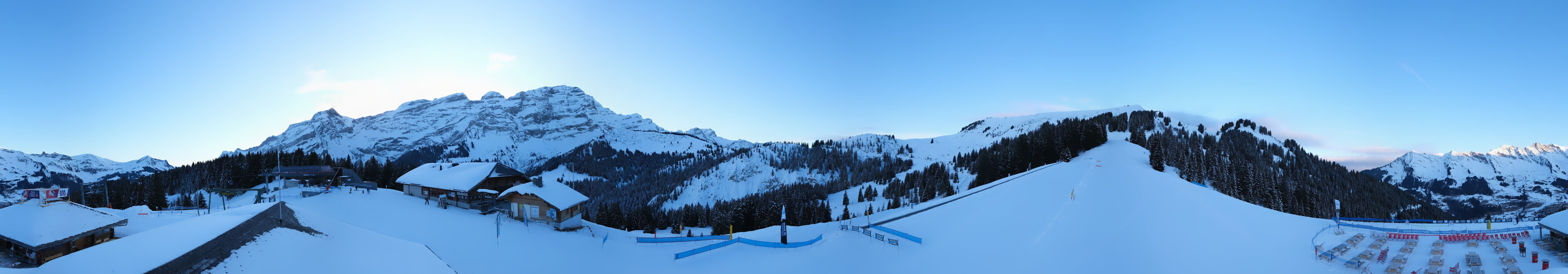 Archiv Foto Webcam Villars Gryon Diablerets Isenau Panorama