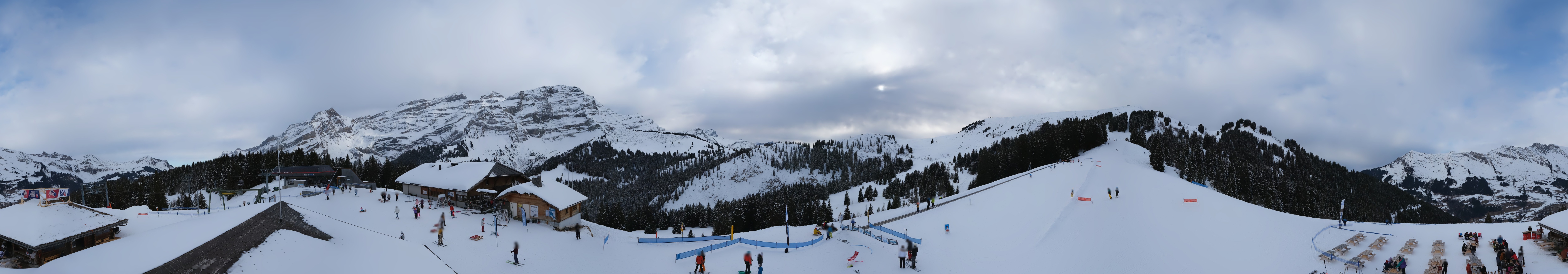Archiv Foto Webcam Villars Gryon Diablerets Isenau Panorama