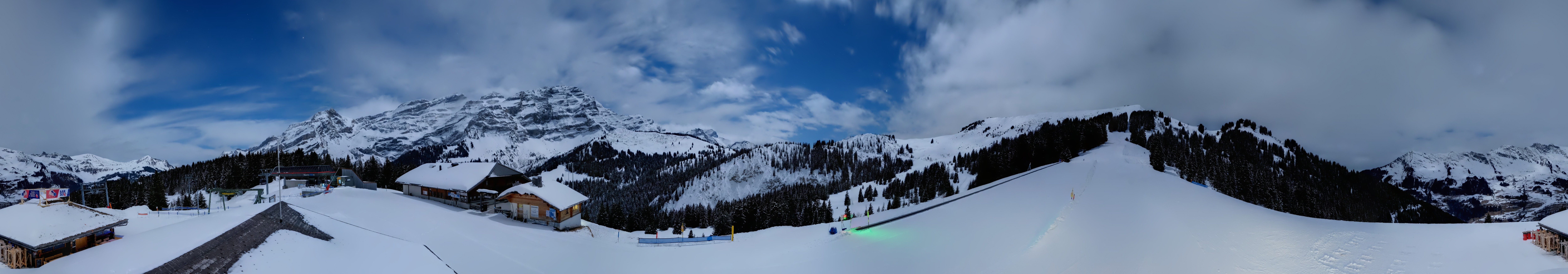 Archiv Foto Webcam Villars Gryon Diablerets Isenau Panorama