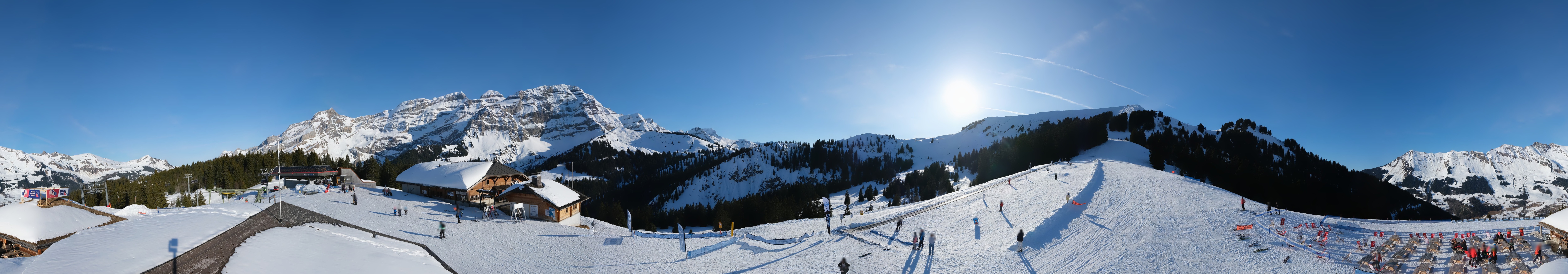 Archived image Webcam Villars Gryon Diablerets Isenau Roundshot