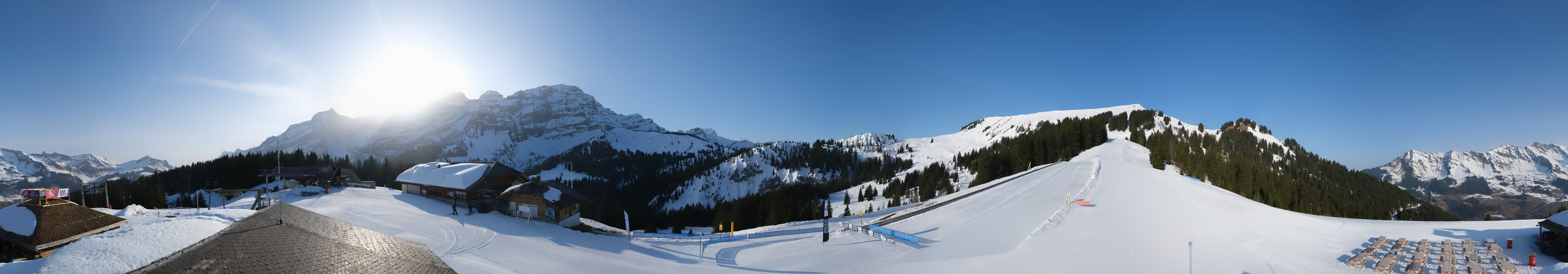 Archived image Webcam Villars Gryon Diablerets Isenau Roundshot