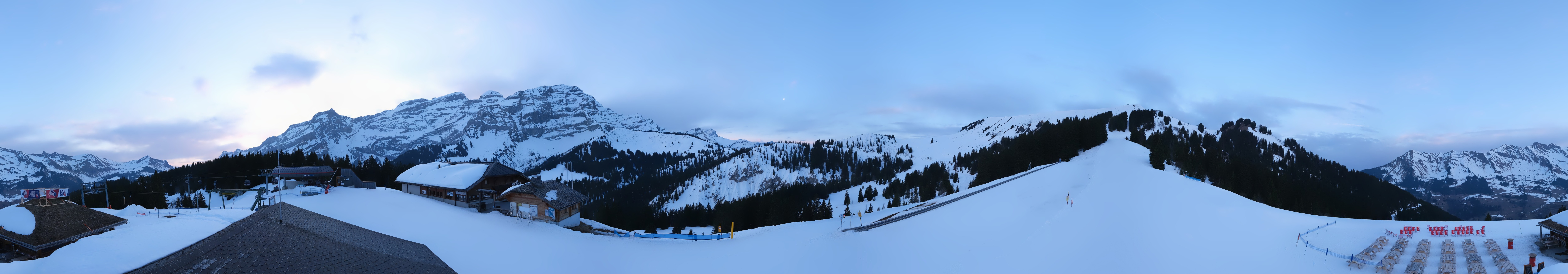 Archiv Foto Webcam Villars Gryon Diablerets Isenau Panorama