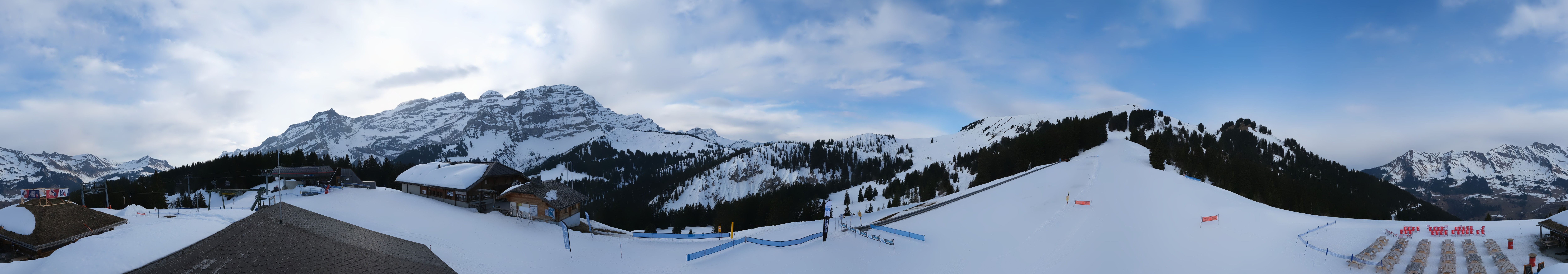 Archiv Foto Webcam Villars Gryon Diablerets Isenau Panorama